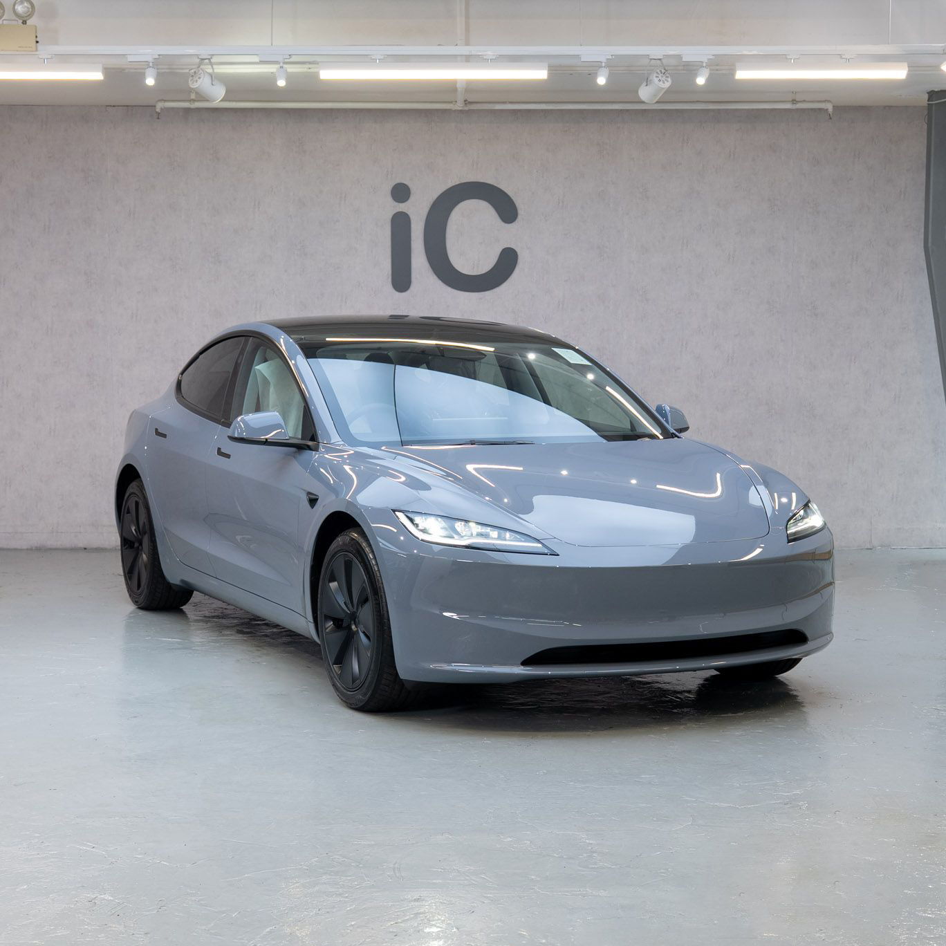 Arctic Grey Tesla Model 3 Highland