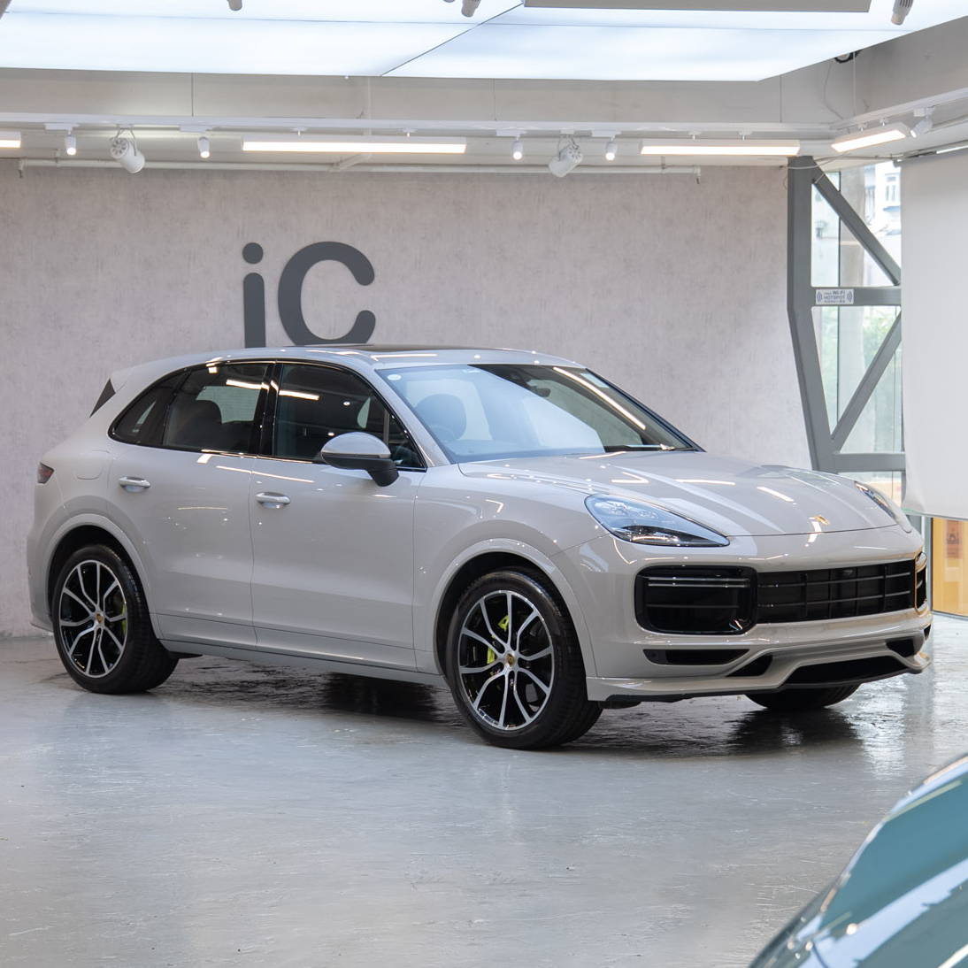 Crayon Porsche Cayenne