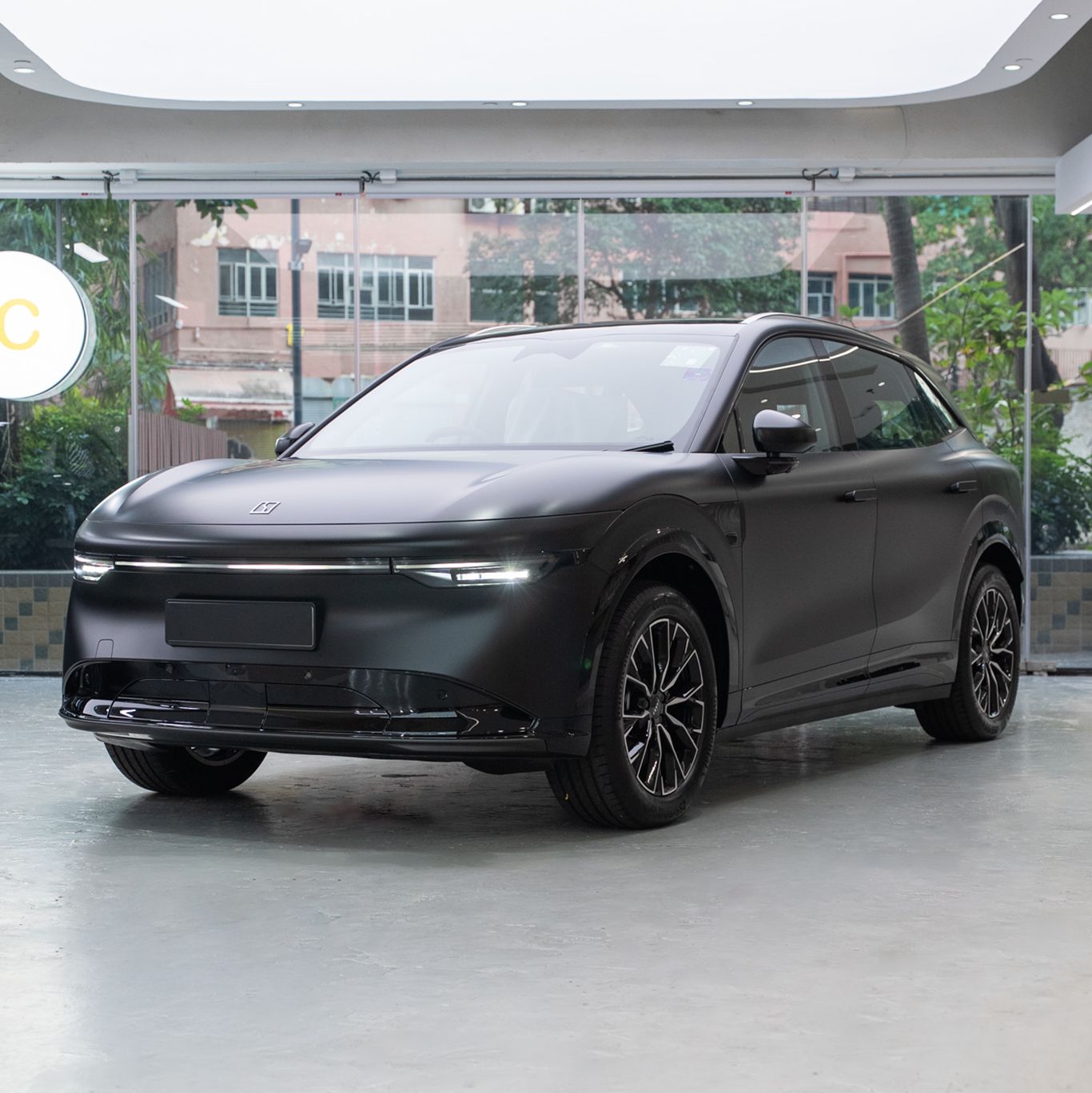 Satin Black ZEEKR 7X