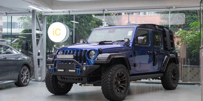 Jeep Wrangler Gentian Blue Color PPF